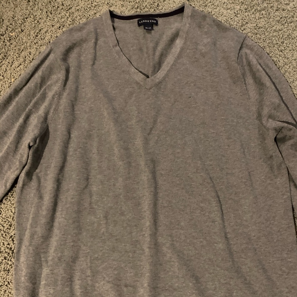 V neck sweater